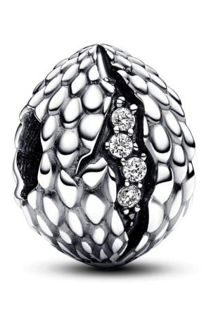 Pandora got dragon egg