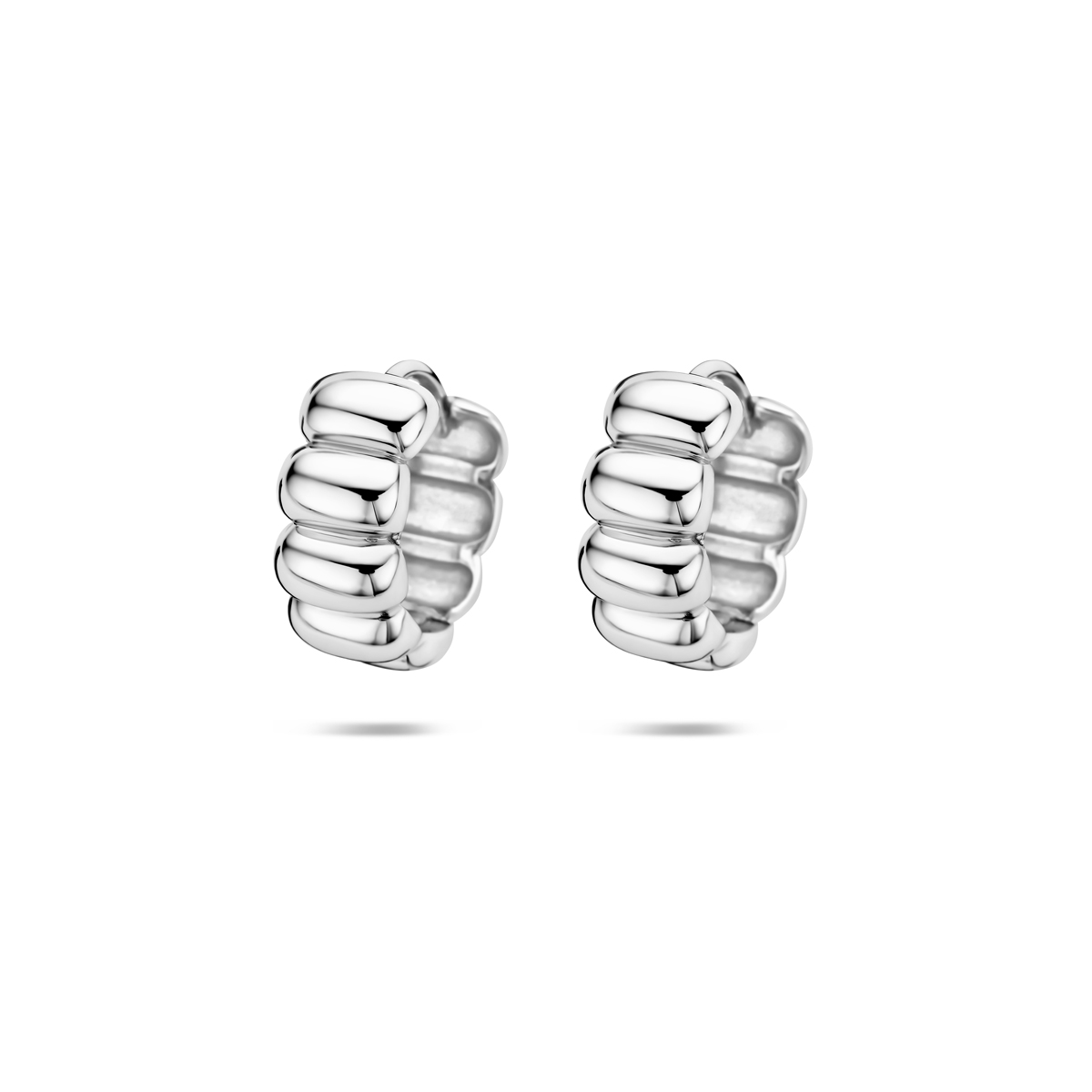 klapoorringen 13,5 mm zilver gerhodineerd